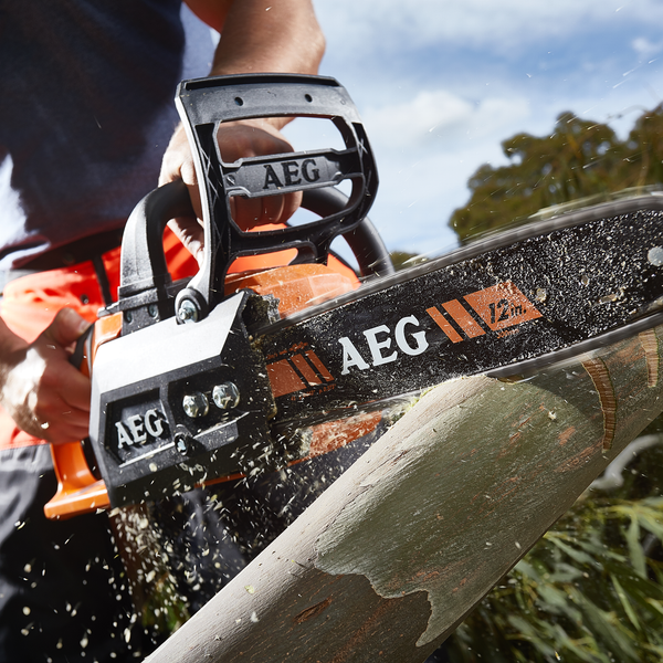 Aeg 58v Chainsaw Aeg 18v Chainsaw Review Electric Chainsaws Aeg