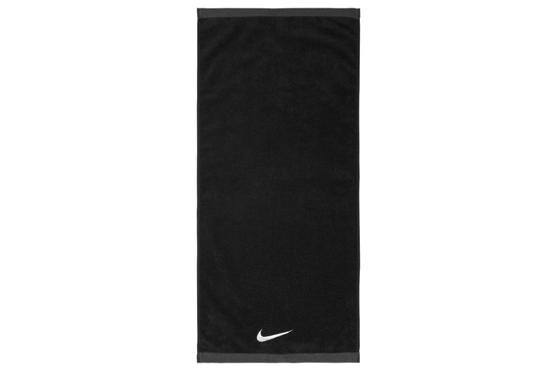 Nike Fundamental 2024 Towel (Black) (One Size)