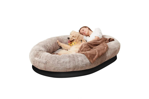 PETSWOL: Human-Size Dog Bed (134x90x26cm)