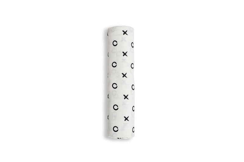 Lulujo: Muslin Bamboo Swaddle - Hugs & Kisses