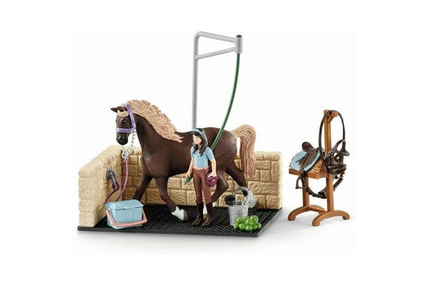 Schleich: Horse Club Washing Area with Emily & Luna