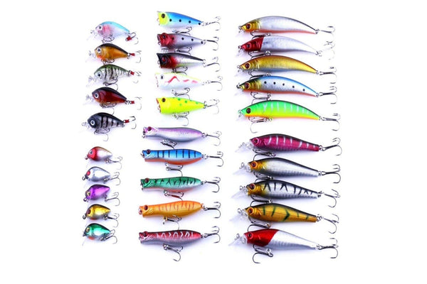 30 Piece Minnow Fishing Lure Set 6 Models Plastic Hard Bait