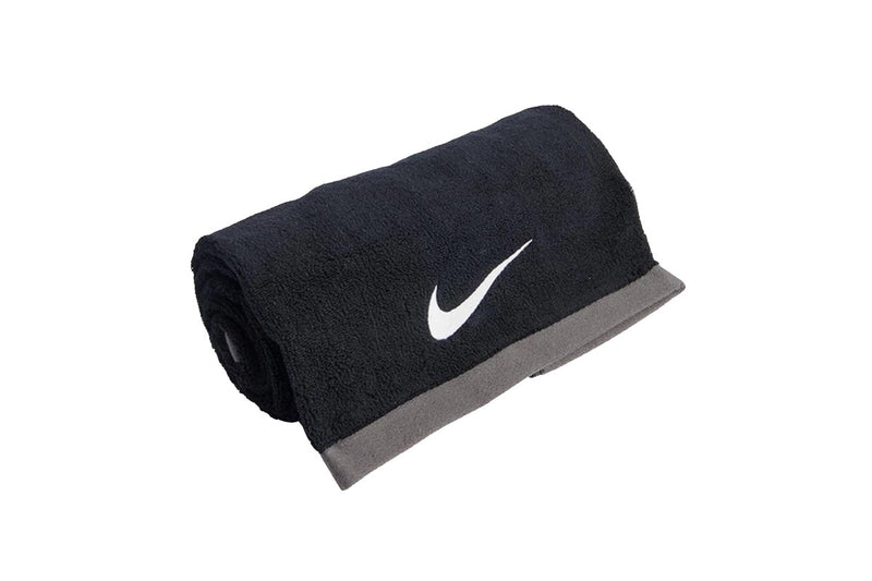 Nike Fundamental 2024 Towel (Black) (One Size)