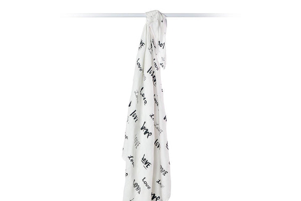 Lulujo: Muslin Bamboo Swaddle - Love