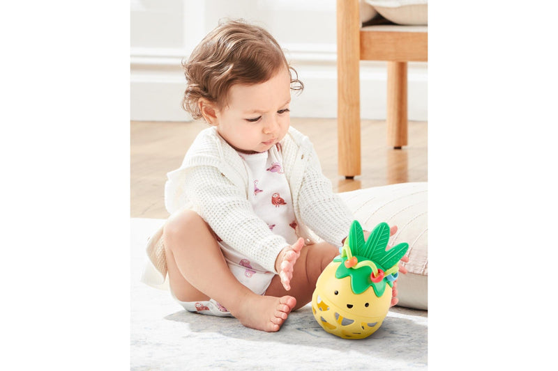 Skip Hop: Farmstand Roll Around Pineapple Rattle Baby Toy