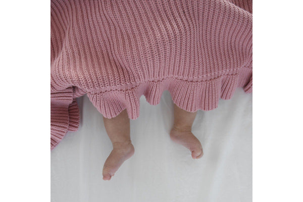 Saikah: Ribbed Frill Blanket - Blush Pink