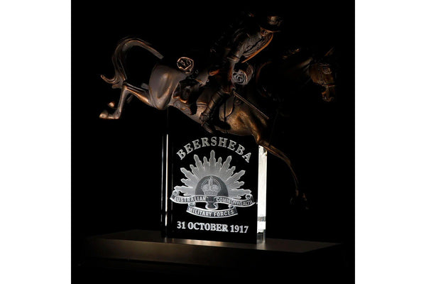 Master creations Beersheba Turn the Tide Light Horse Limited Edition Figurine with LED 3D Crystal ANZAC statue