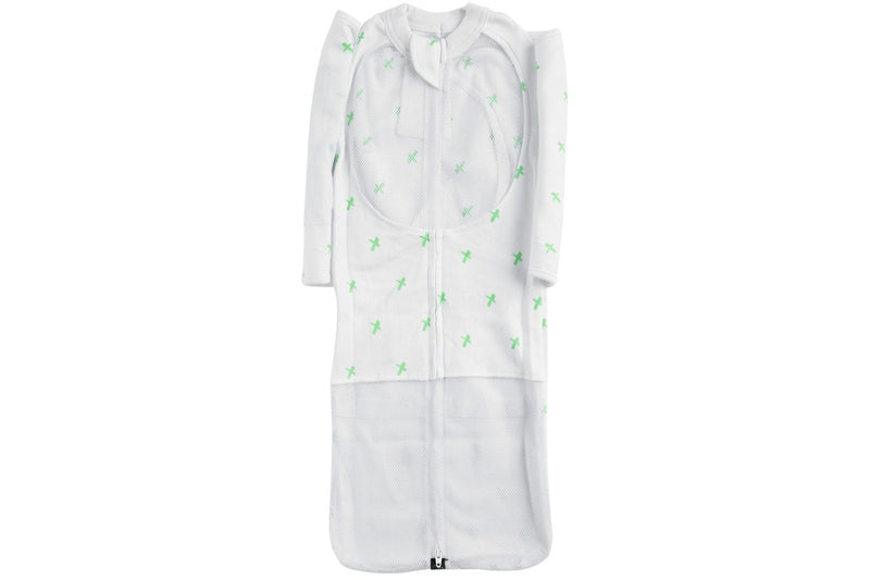 Mum 2 Mum: Summer DreamSwaddle - Green Criss-Cross (Small)