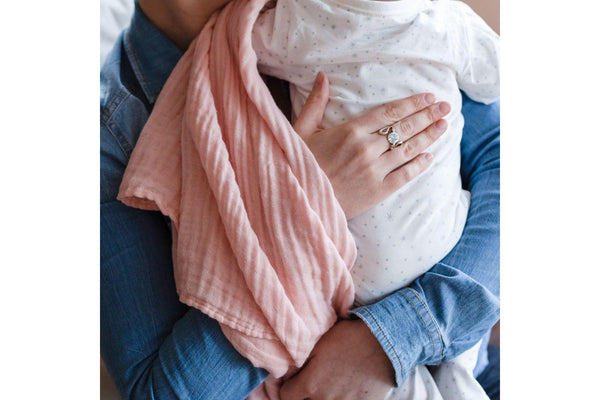 Little Linen: Muslin Wrap - Dusty Pink