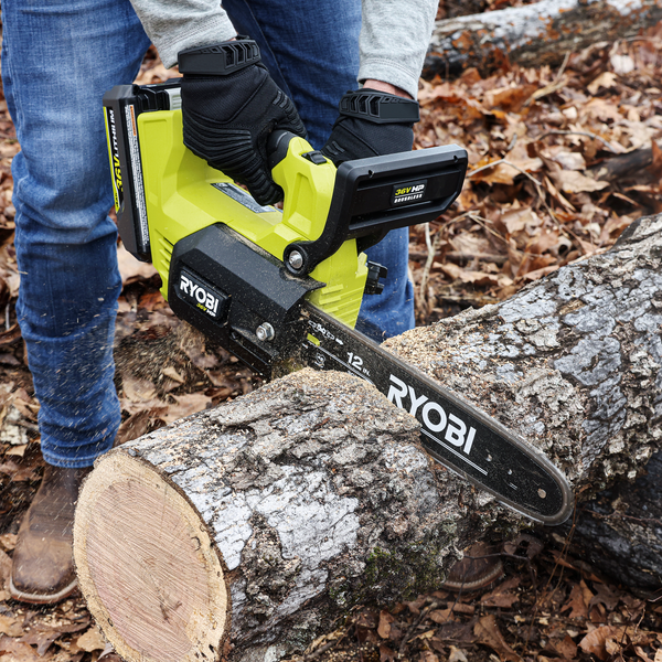 Ryobi 36V HP Brushless 12” 30cm Top Handle Chainsaw 4.0Ah Kit