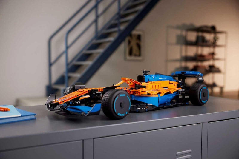 LEGO Technic: McLaren Formula 1 Race Car - (42141)