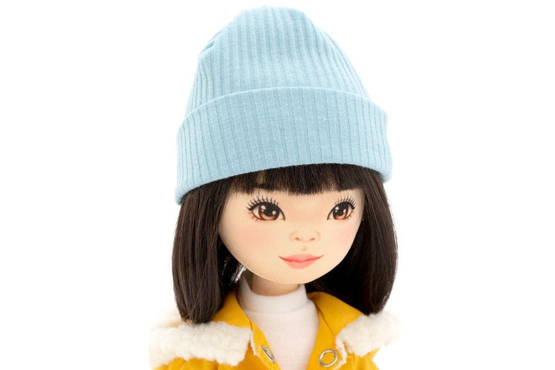 Orange Toys: Sweet Sisters - Lilu In A Mustard Parka