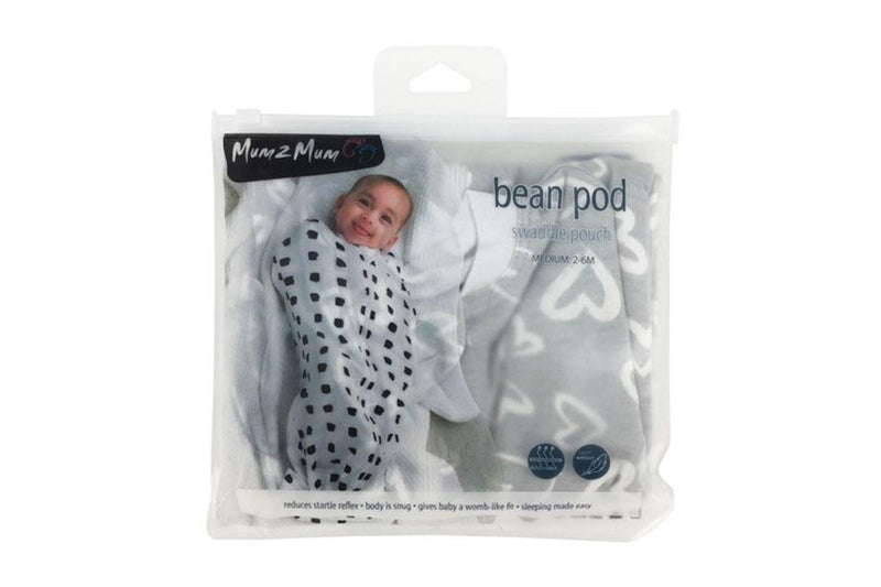 Mum 2 Mum: Bean Pod Swaddle Pouch - Grey Hearts (4-12 Months)