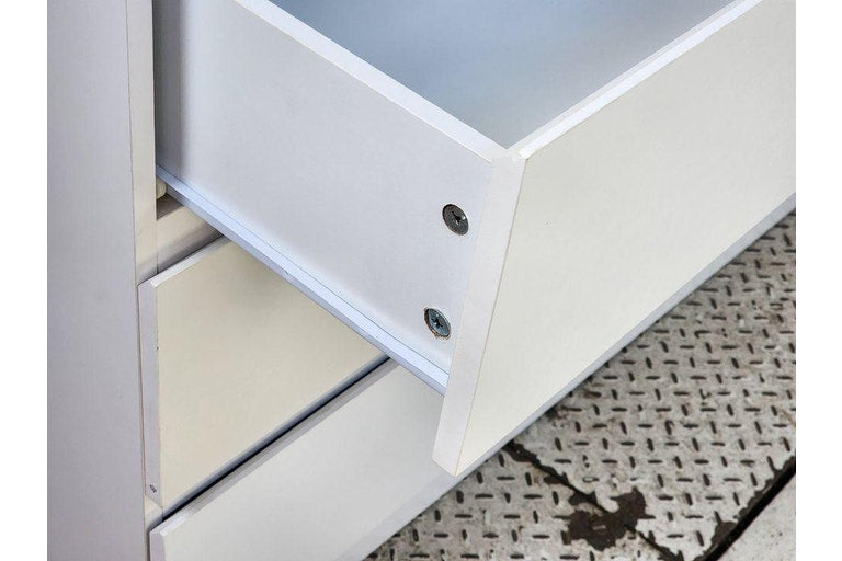 Instock Furniture & Living Bedroom set Liana chest 6 drawer lowboy + 2 * bedside tables white colour
