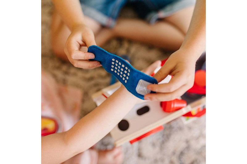 Melissa & Doug: Paw Patrol - Marshall's Wooden Rescue Caddy