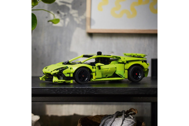 LEGO Technic: Lamborghini Huracan Tecnica - (42161)