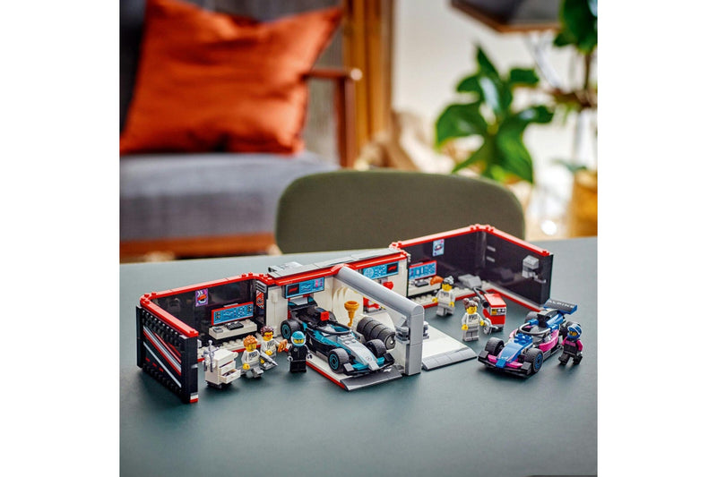 LEGO City: F1 Garage & Mercedes-AMG & Alpine Cars - (60444)