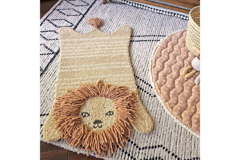 Crane Baby: Rug - Kendi Lion