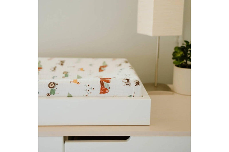 Little Unicorn: Muslin Changing Pad Cover / Bassinet Sheet- Farmyard