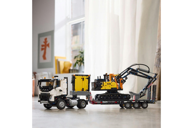 LEGO Technic: Volvo FMX Truck & EC230 Electric Excavator - (42175)