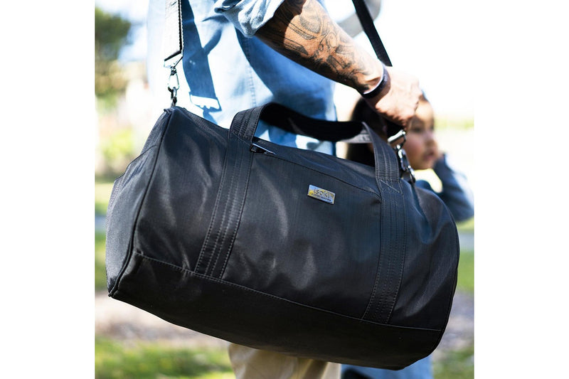 Isoki: Kingston Duffle Bag - Black Nylon