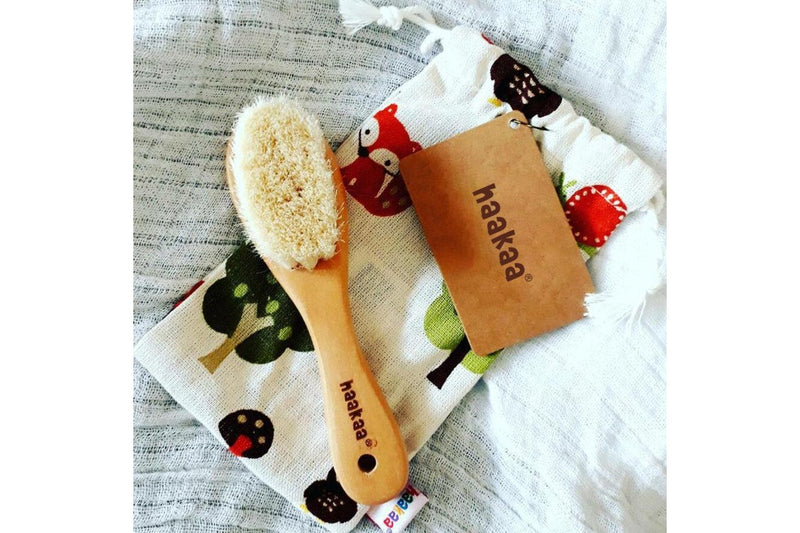 Haakaa: Goat Wool Baby Hair Brush