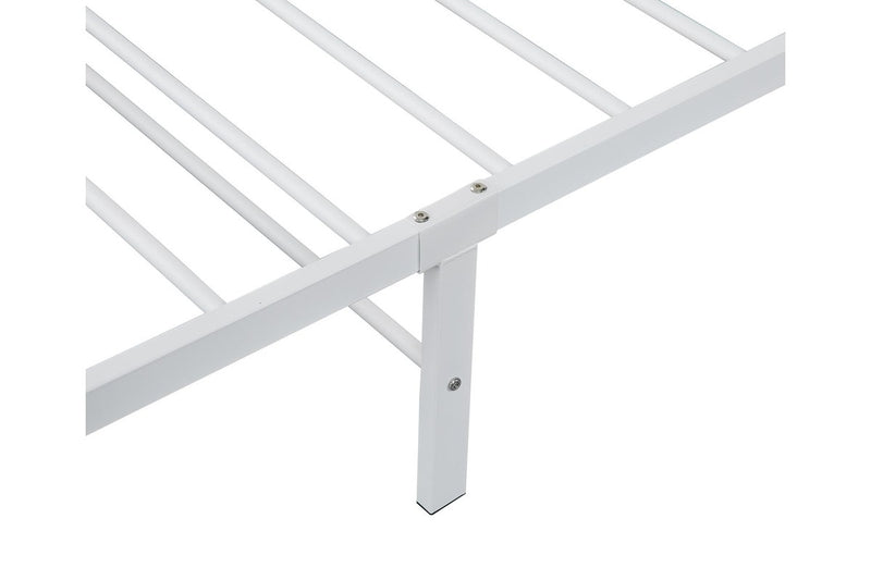 Fraser Country Queen Metal Bed Frame - White