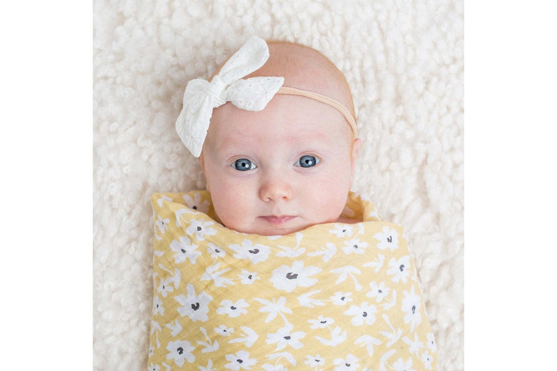 Lulujo: Cotton Swaddles - Wildflowers & Dots (2 Pack)