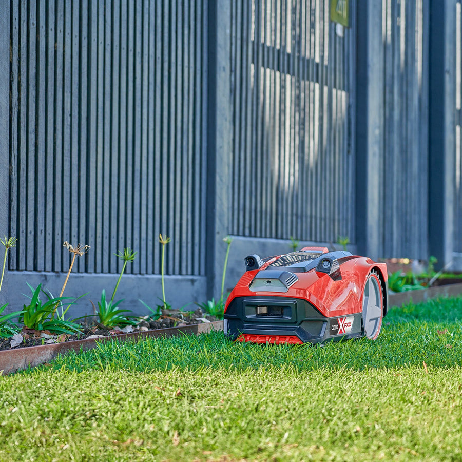 Ozito PXC 18V Brushless Freelexo Cam Robot Lawn Mower 4.0Ah Kit PXRLMK-500