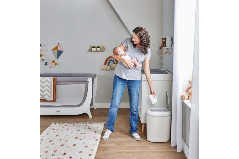 Shnuggle: Eco-Touch Nappy Bin