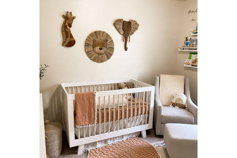 Crane Baby: Wooden Wall Decor - Lion