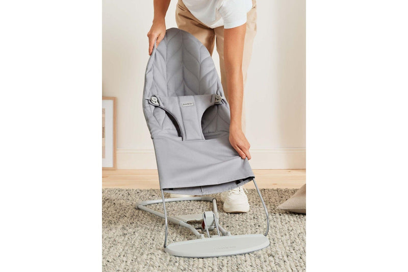 Babybjorn: Bouncer Bliss Woven Petal - Light Grey Quilt