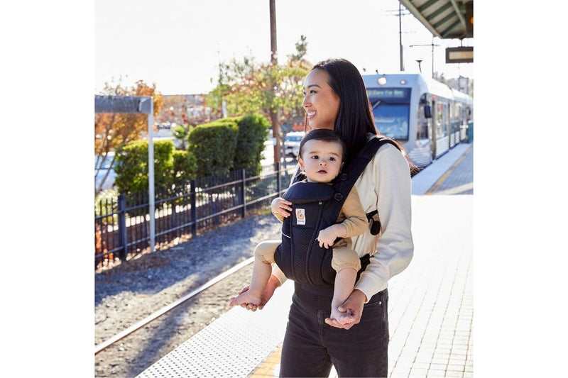 Ergobaby: Omni Breeze Baby Carrier - Midnight Blue