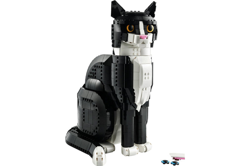 LEGO Ideas: Tuxedo Cat - (21349)