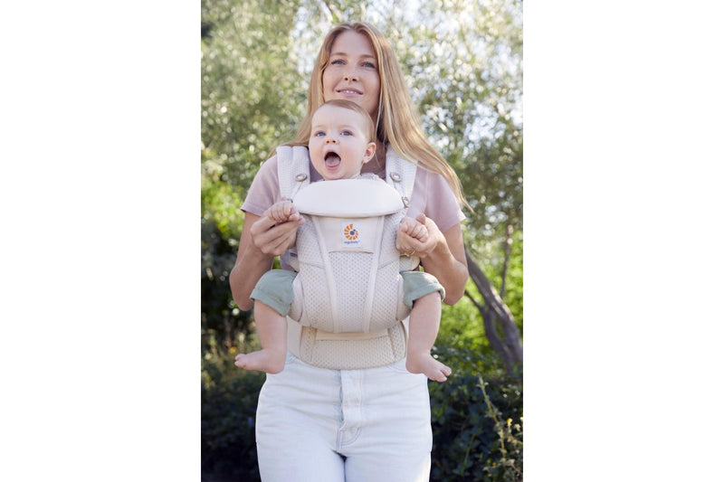 Ergobaby: Omni Breeze Baby Carrier - Natural Beige