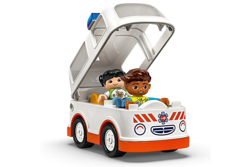 LEGO DUPLO: Ambulance & Driver - (10447)