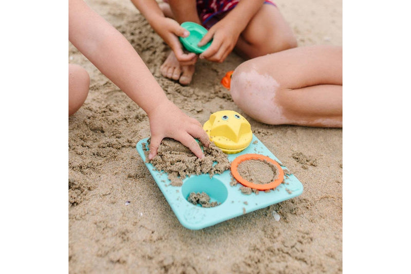 Melissa & Doug: Seaside Sand Cupcakes - Play Baking Set