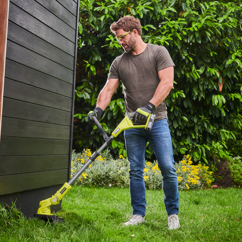 Ryobi One+ 18V 25/30cm 4.0Ah Cordless Line Trimmer Kit