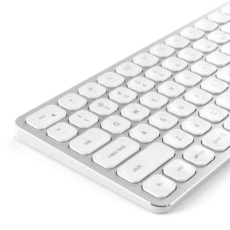 SATECHI Full Size Keyboard - Silver