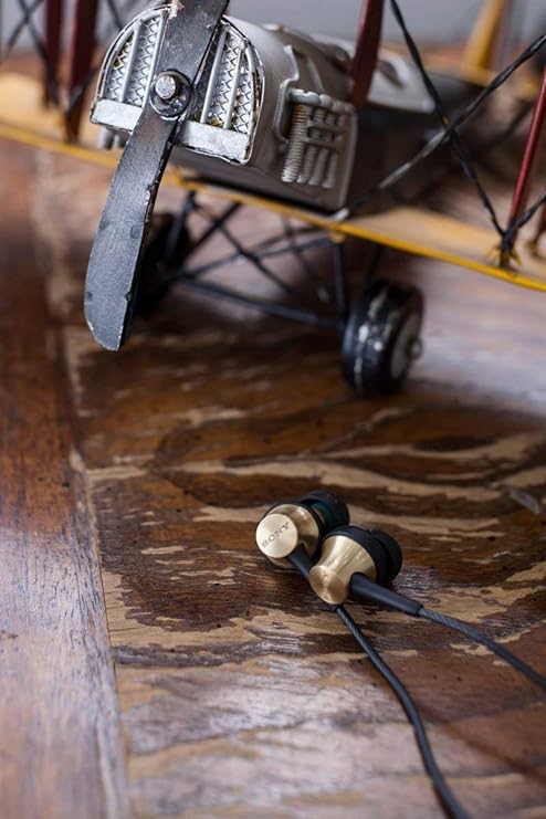 Sony MDREX650APT.CE7 Earphones with Brass Housing, Smartphone Mic and Control - Gold/black